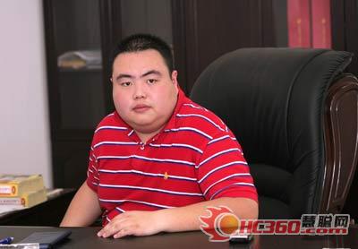 上海舟彩印務(wù)有限公司的總經(jīng)理劉松林